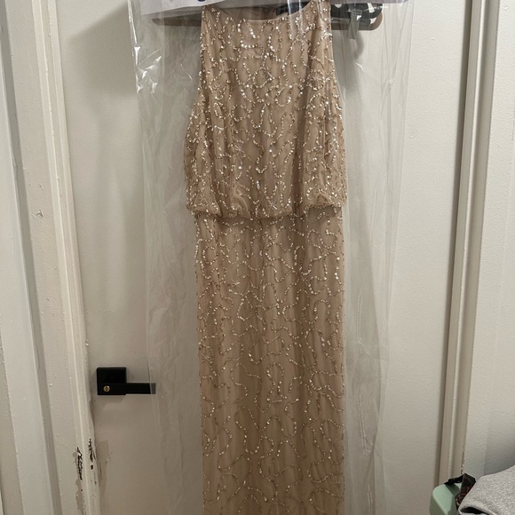 Brand new gold sequin gown, - Picture 1 of 1